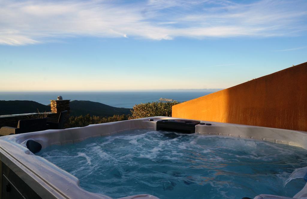 Hotel Le Saint Jean Ersa ภายนอก รูปภาพ